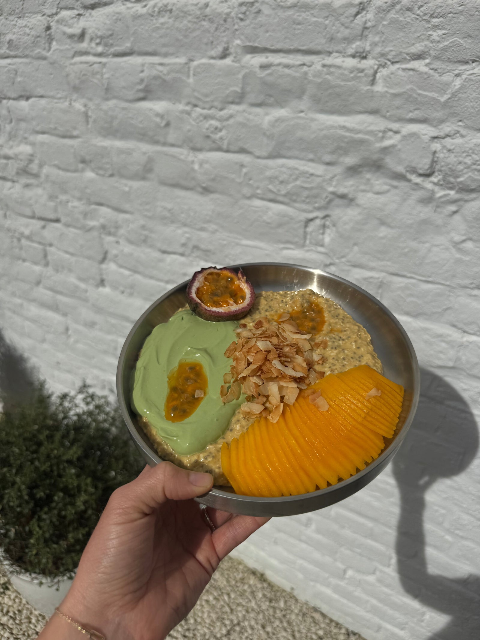 Matcha & Mango sticky oats