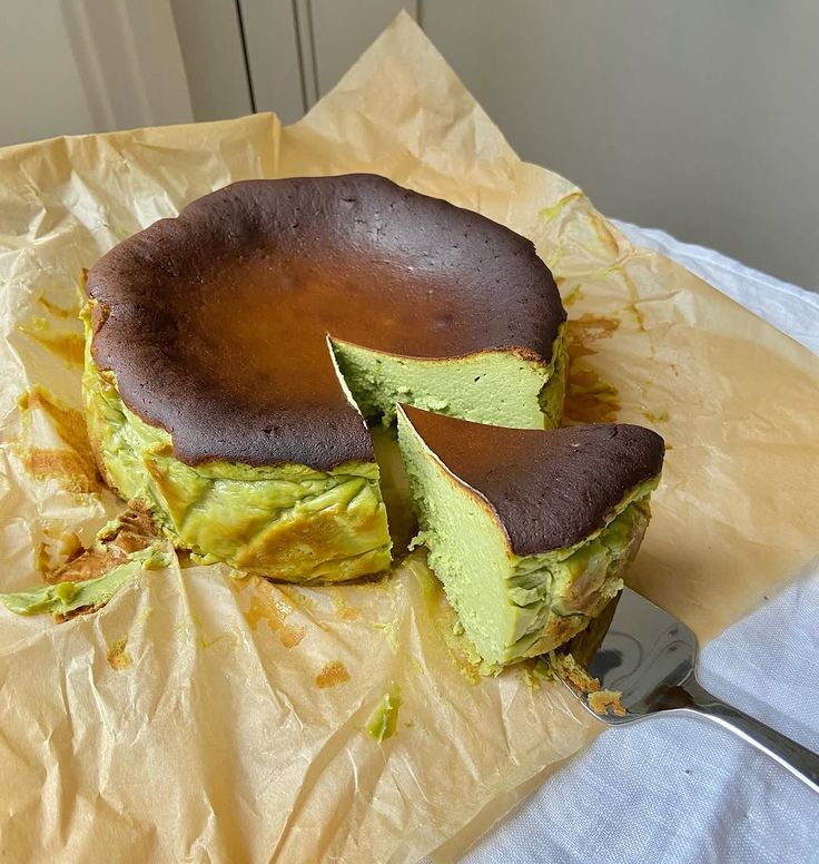 Basque Matcha Cheesecake
